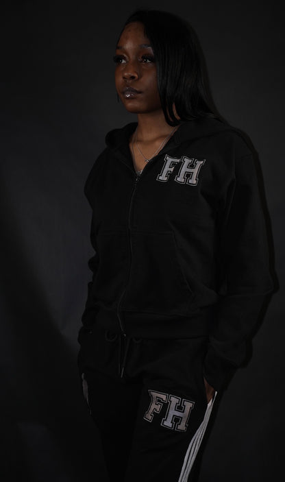 "Classic" Women's Hoodie & Sweats Set